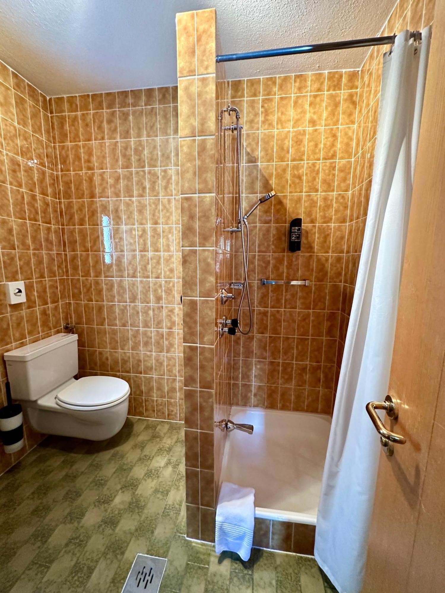 Hotel Zirbenhof Sankt Leonhard im Pitztal Habitación foto